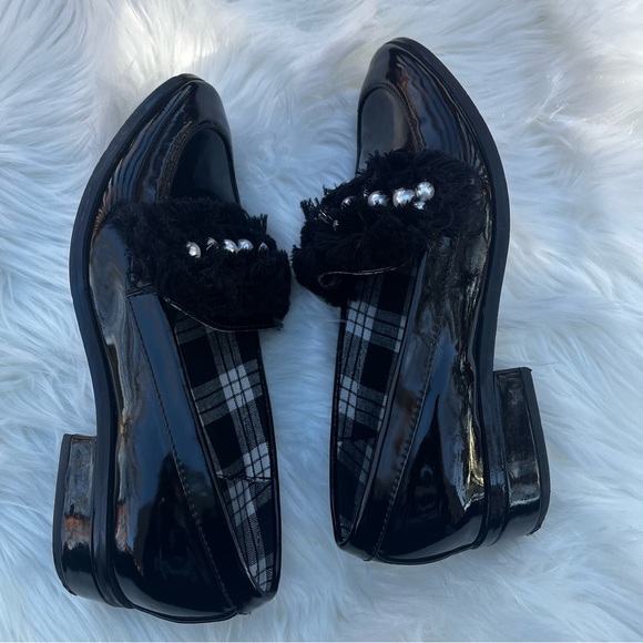 Isaac Mizrahi NYC “Cena” Loafers - Picture 6 of 11